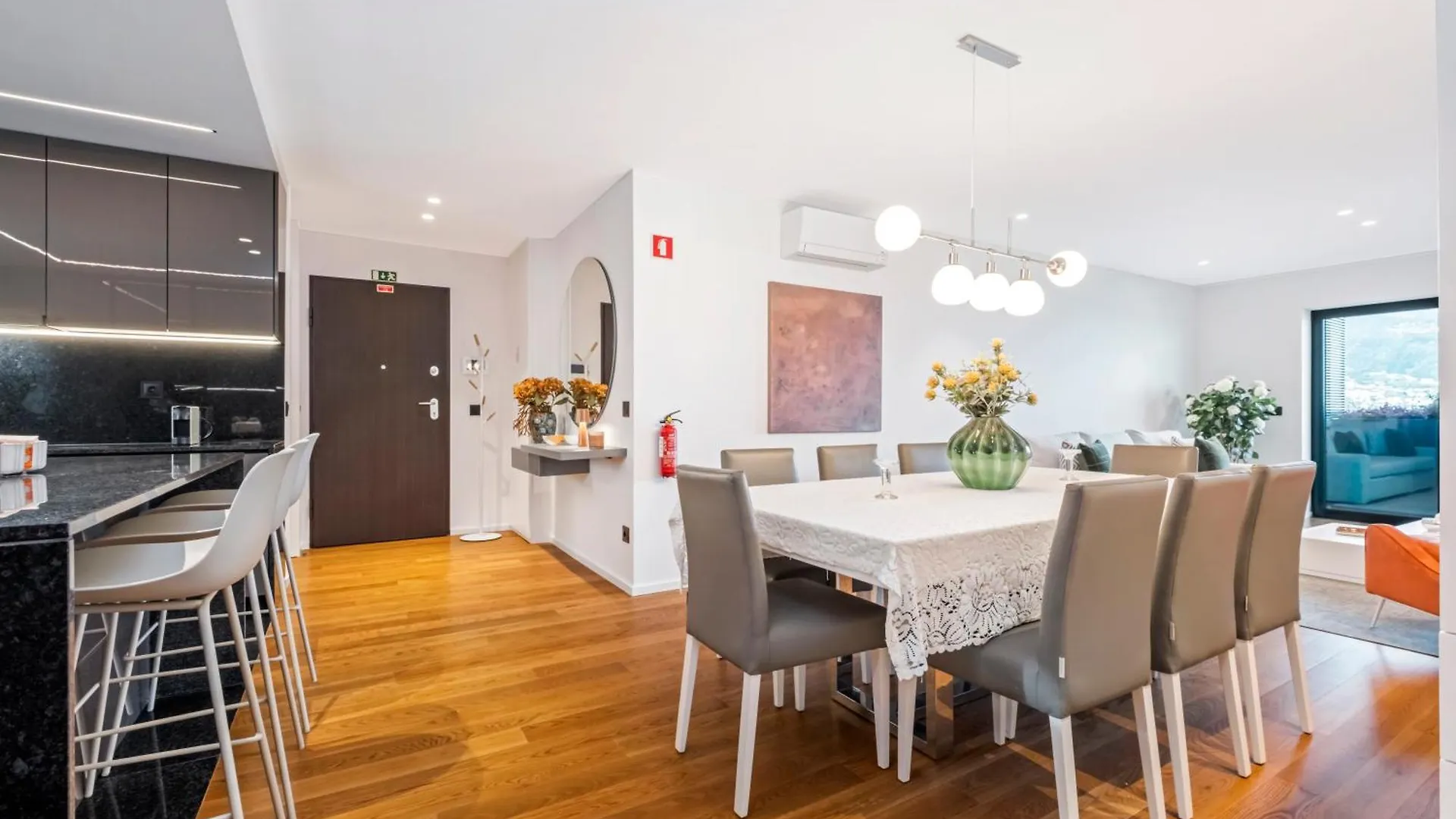 公寓 丰沙尔Panoramic Bay And Sea Views - Luxury 3-Bed Flat公寓